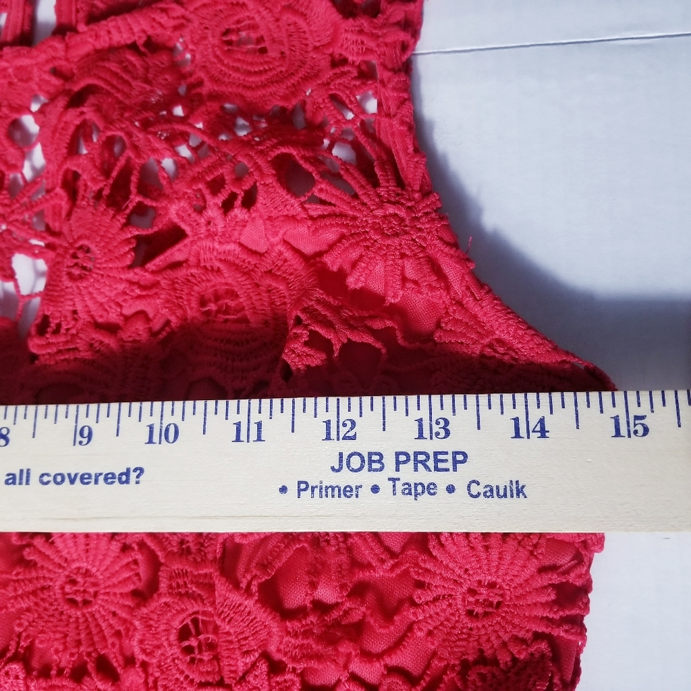 MANIJU RED FORMAL DRESS SIZE MEDIUM - Picture 8 of 16